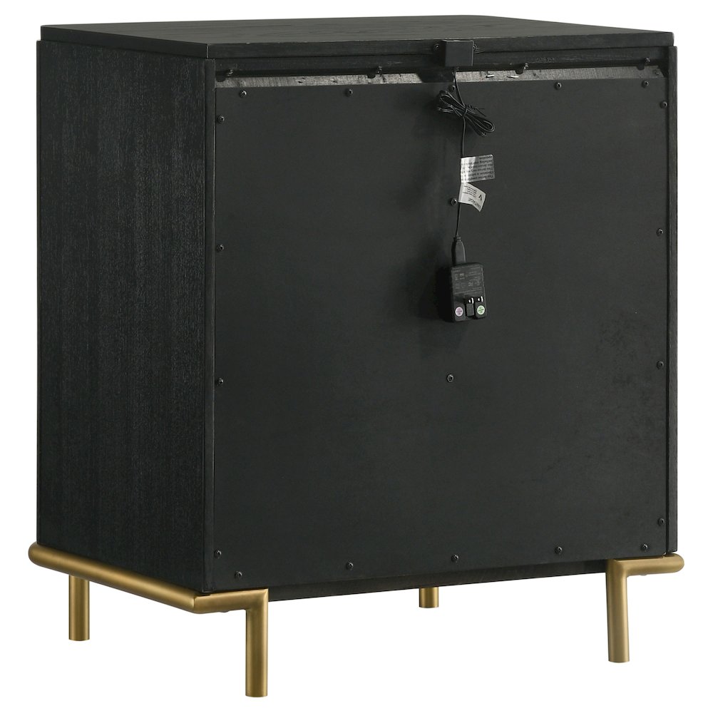 Black 3-Drawer Nightstand. Picture 6