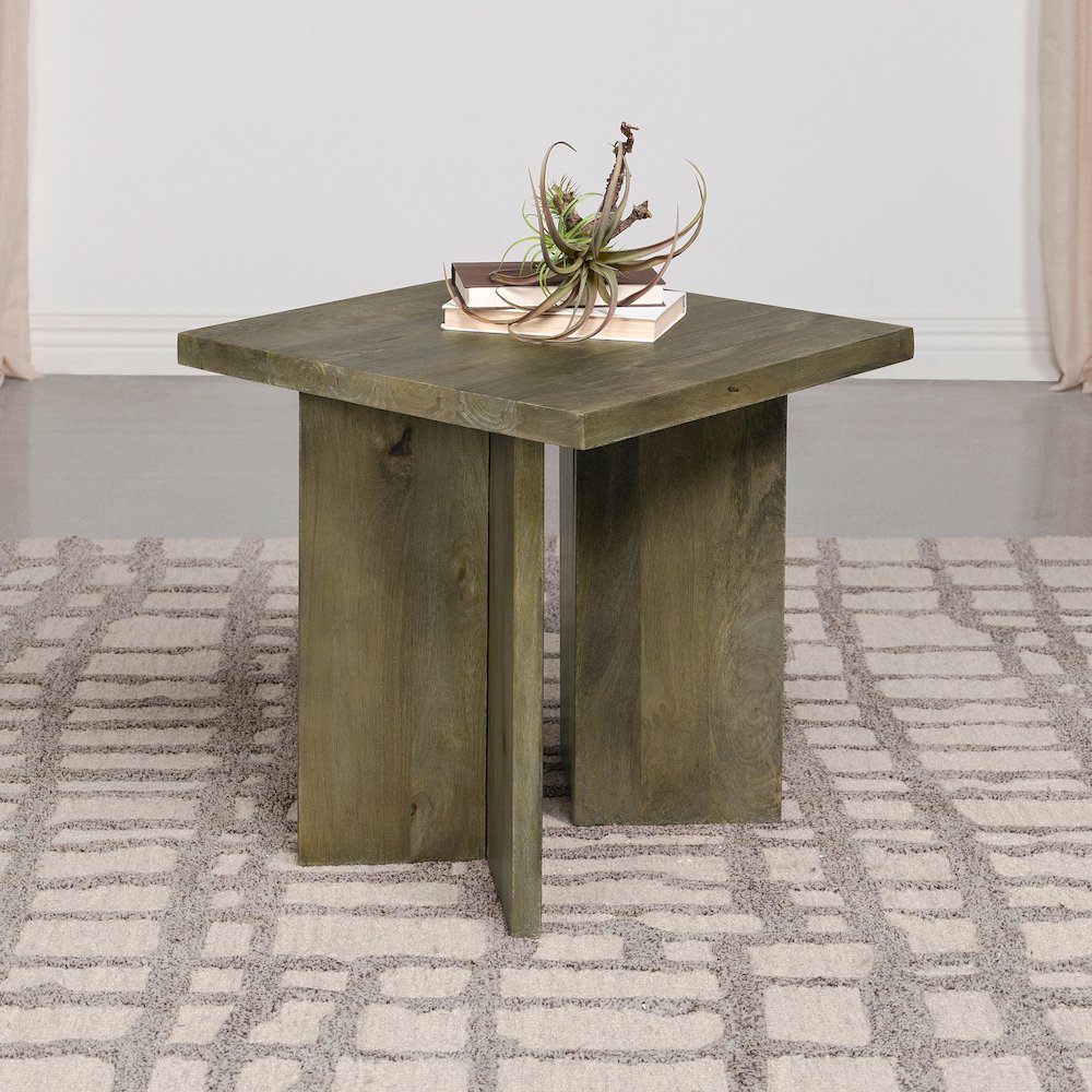 Mango Brown Square End Table. Picture 2