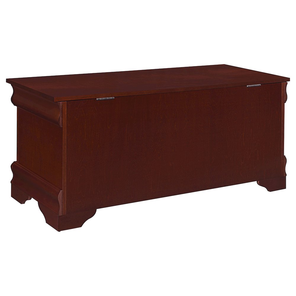 Warm Brown Cedar Chest. Picture 7
