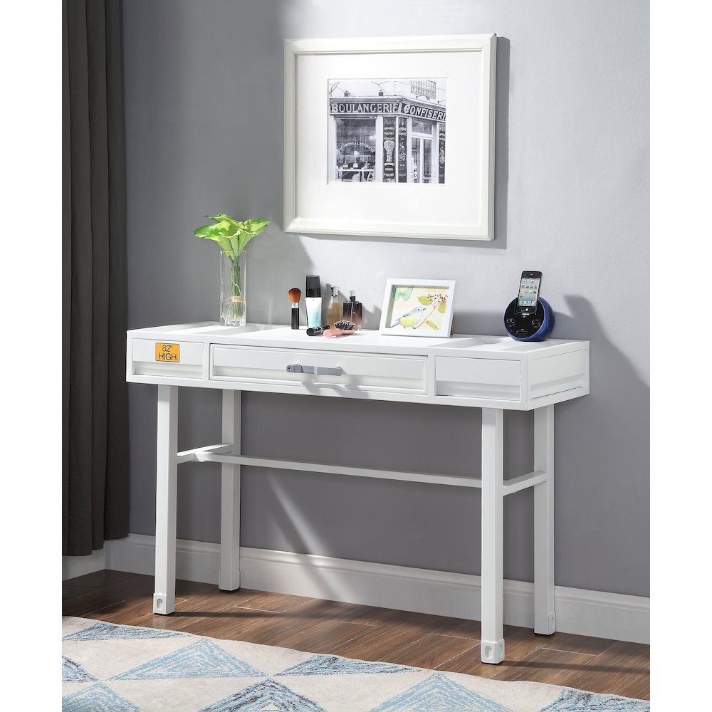 Writing Desk with 1 Drawer. Picture 5