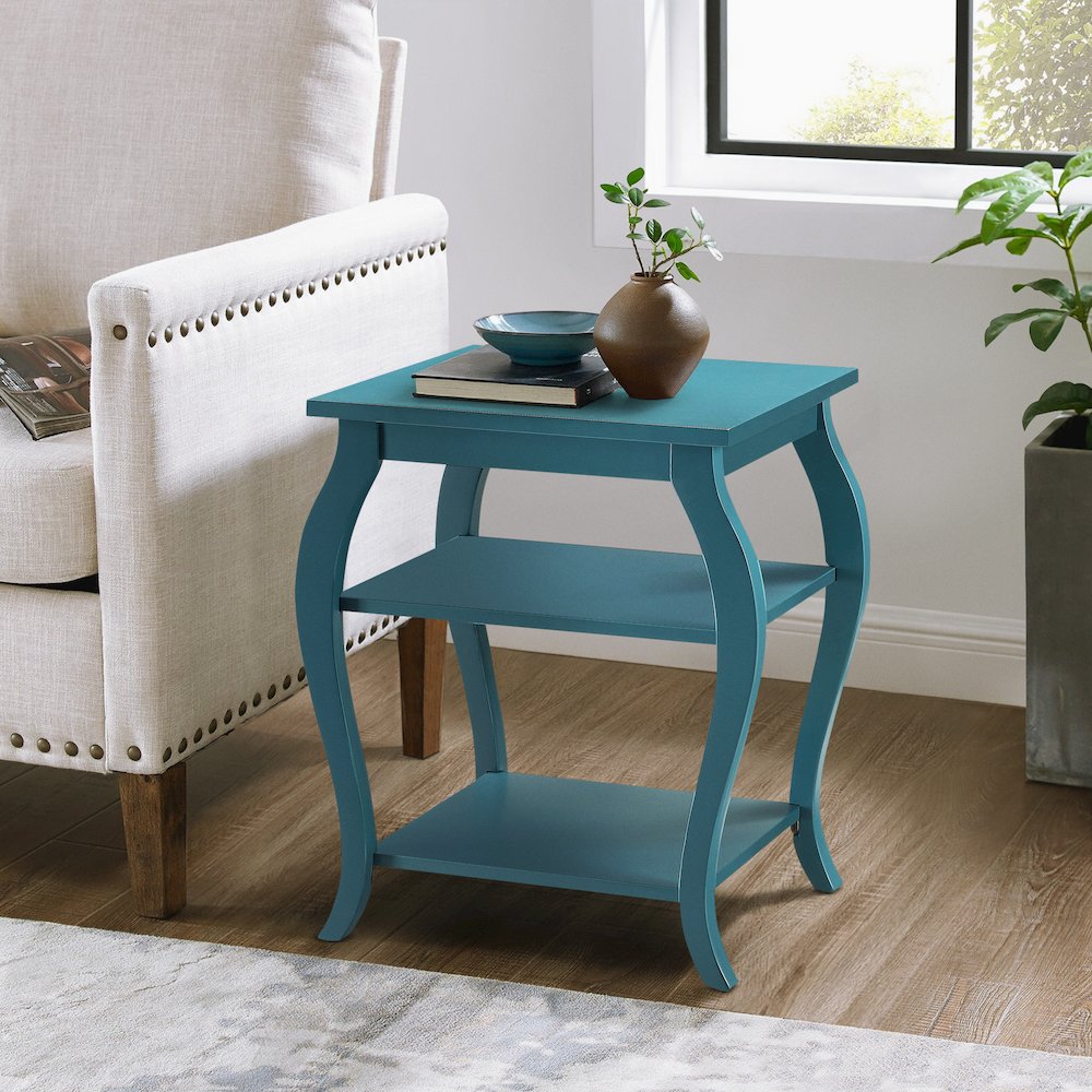 2-shelf End Table. Picture 5