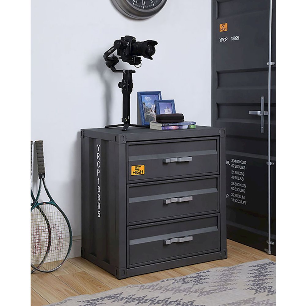 Gunmetal Chest with 3- Drawer. Picture 1