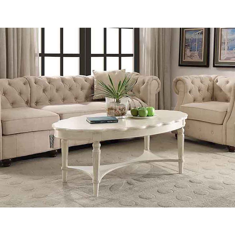 Antique White Coffee Table with Bottom Shelf. Picture 4
