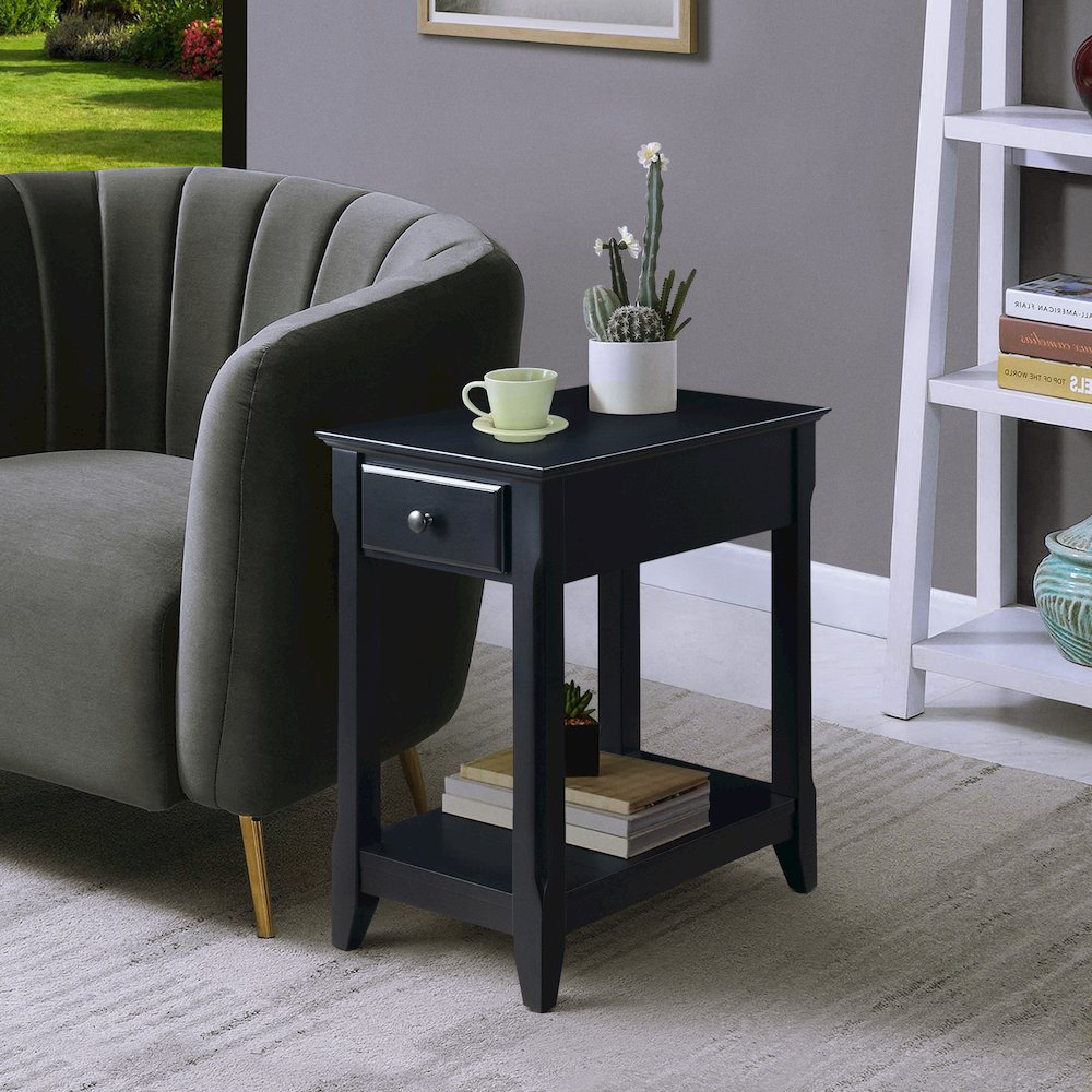 Accent Table with Bottom Shelf. Picture 4
