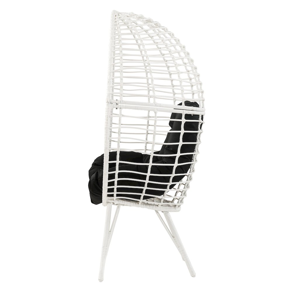 Black and White Patio Chair with Removable Cushion. Picture 3