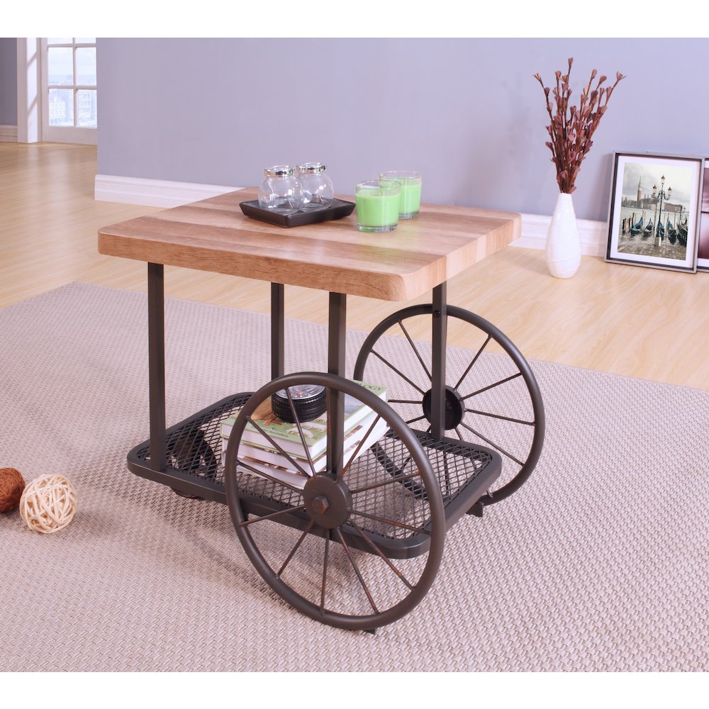 Oak Bottom Shelf End Table. Picture 2
