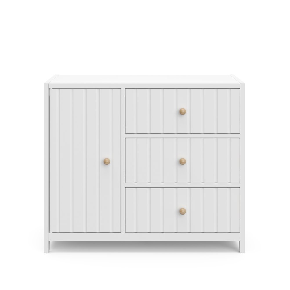 Graco Teddi Drawer Combo Dresser (White). Picture 3