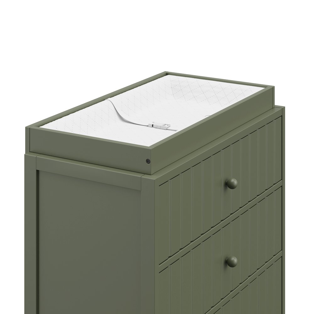 Graco Teddi 3 Drawer Chest with Changing Table Topper (Olive). Picture 5
