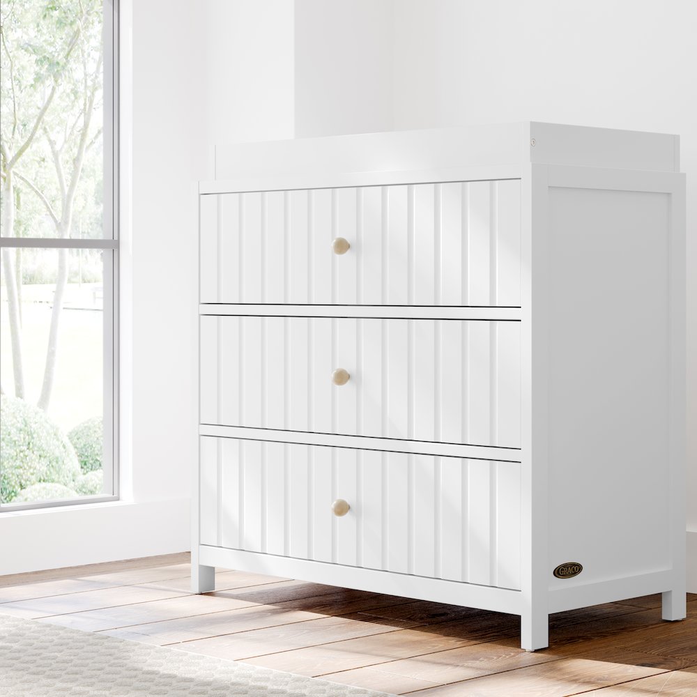 Graco Teddi 3 Drawer Chest with Changing Table Topper (White). Picture 2