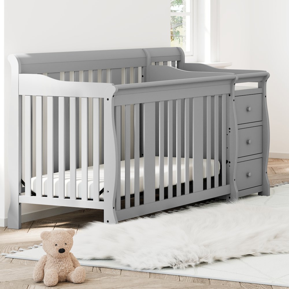 Storkcraft Portofino 4-in-1 Convertible Crib and Changer - Pebble Gray. Picture 2