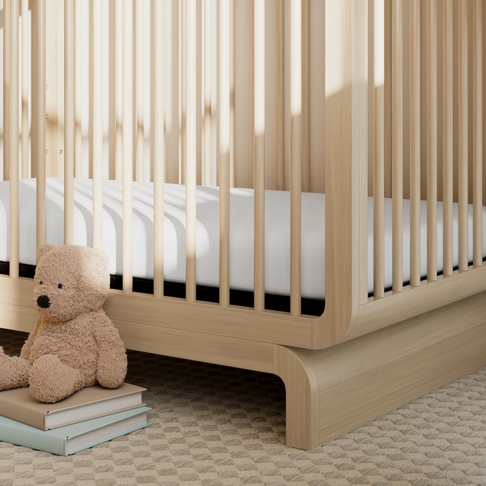 Storkcraft Santorini Deluxe 5-in-1 Convertible Crib. Picture 2