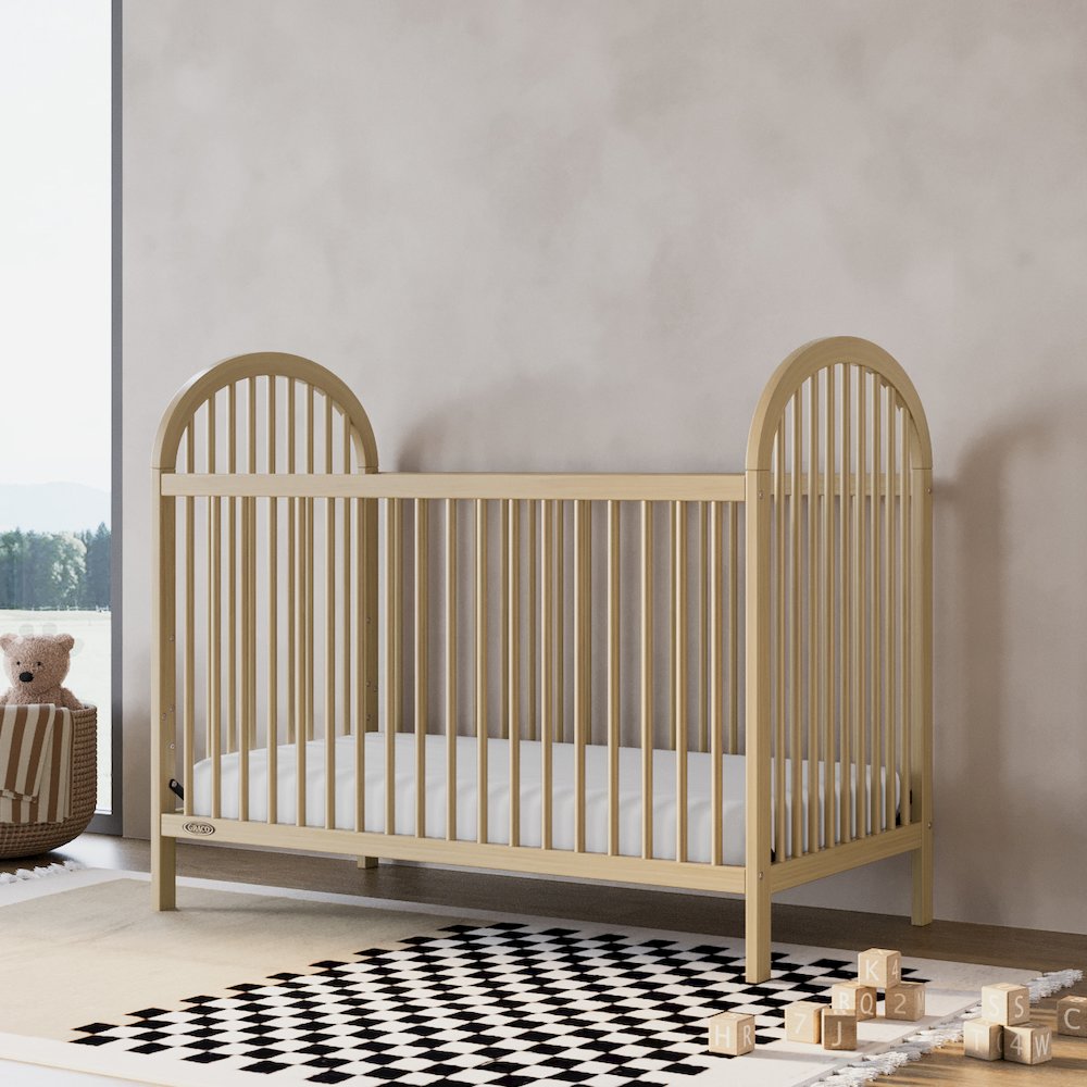 Graco Olivia 3-in-1 Convertible Crib (Driftwood) – GREENGUARD Gold Certified. Picture 2