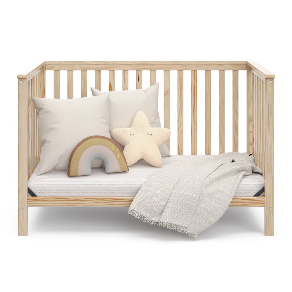 Storkcraft Hillcrest 4-in-1 Convertible Crib - Natural. Picture 5