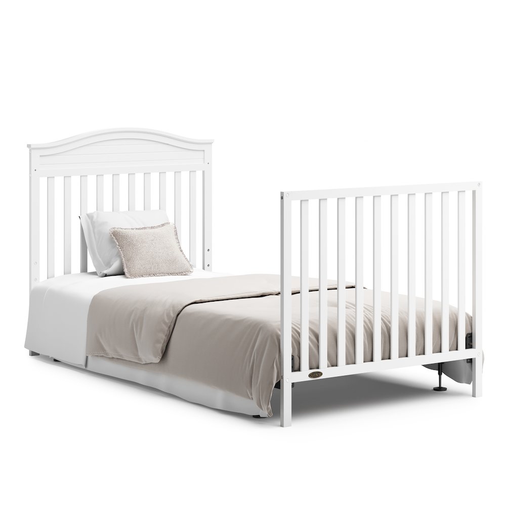 Graco Stella 4-in-1 Convertible Mini Crib with Bonus Mattress - White. Picture 5