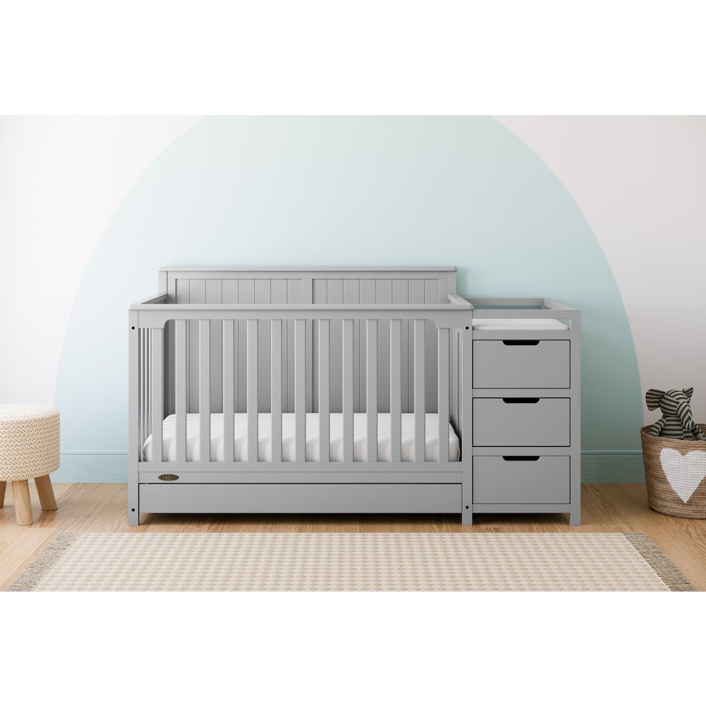 Graco Hadley 5-in-1 Convertible Crib and Changer with Drawer (Pebble Gray). Picture 2