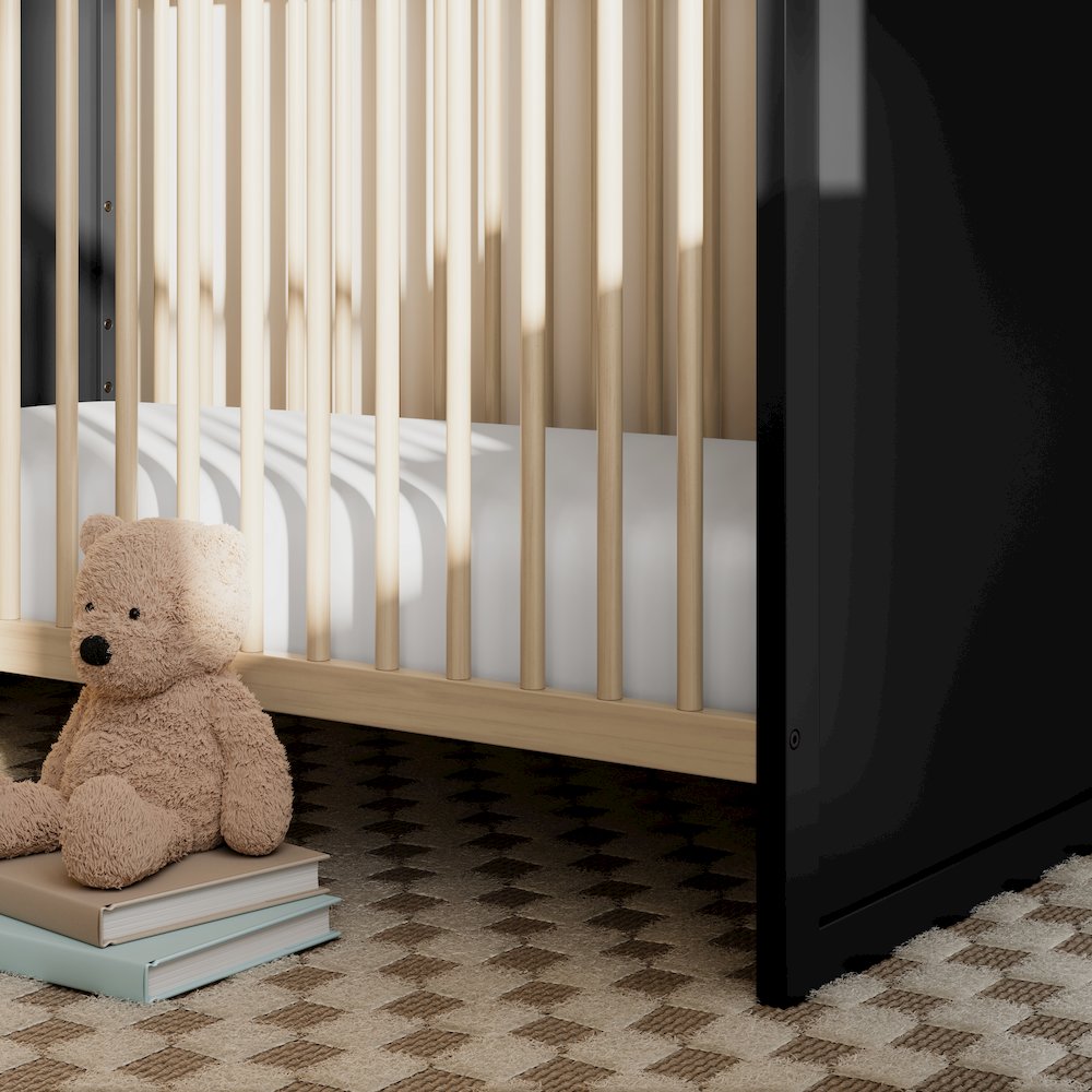 Storkcraft Calabasas 3-in-1 Convertible Crib (Black with Driftwood). Picture 3