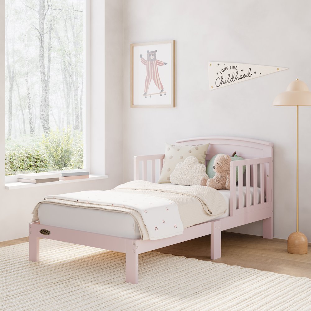 Benton Toddler Bed - Blush. Picture 2