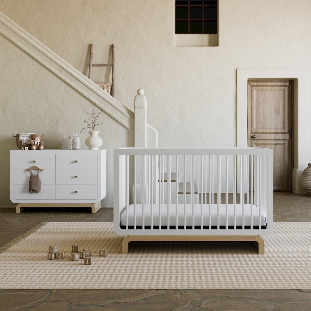 Storkcraft Santorini 6 Drawer Double Dresser (White with Driftwood). Picture 3