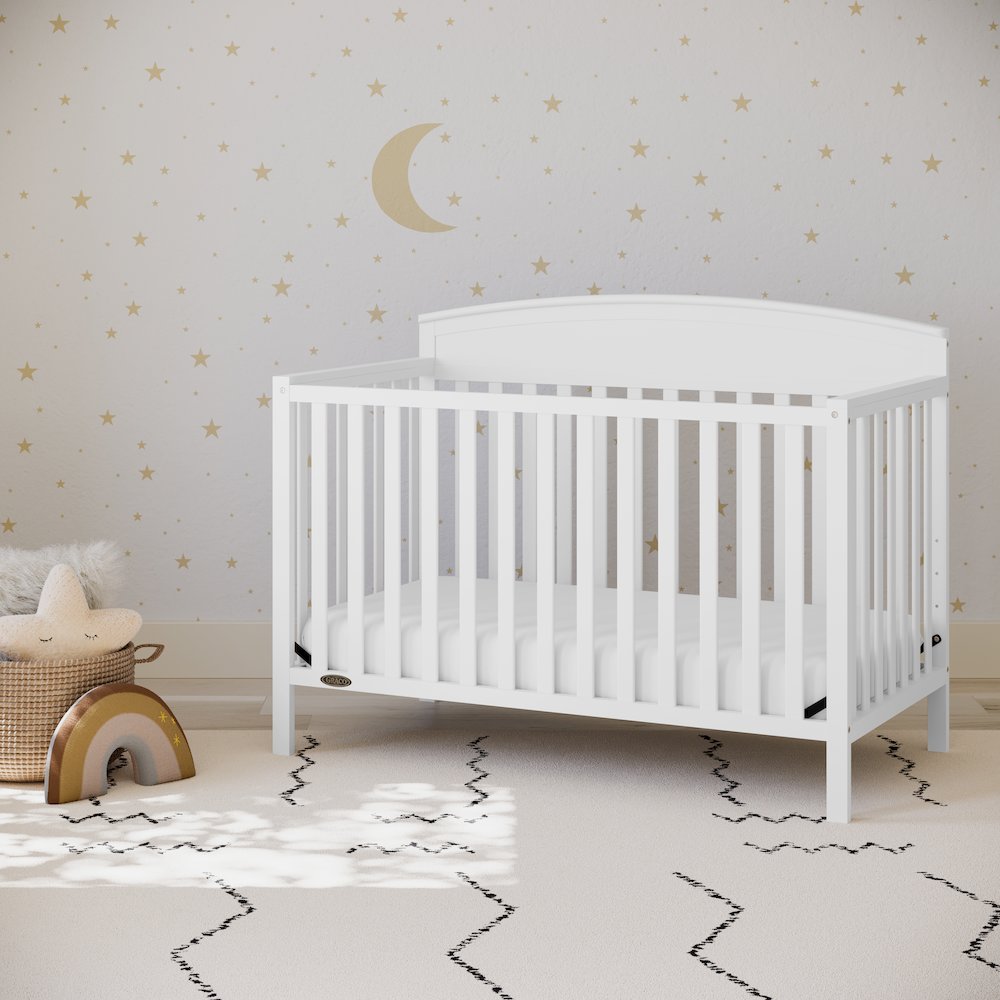 Graco Benton 5-in-1 Convertible Crib (White). Picture 2