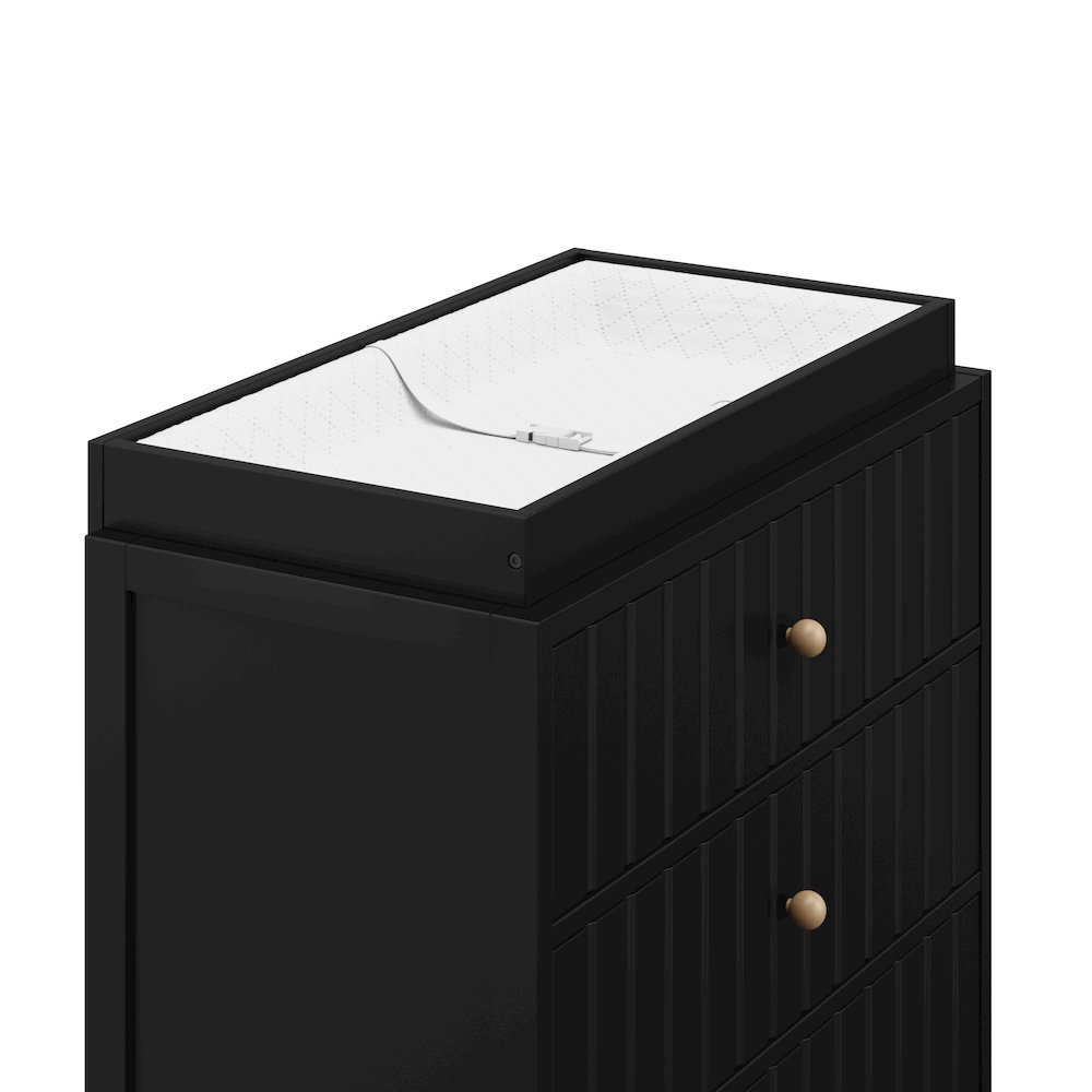Graco Teddi 3 Drawer Chest with Changing Table Topper (Black). Picture 3