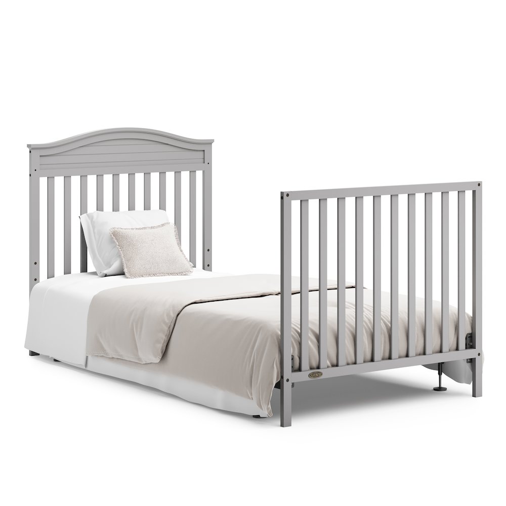 Graco Stella 4-in-1 Convertible Mini Crib with Bonus Mattress - Pebble Gray. Picture 5