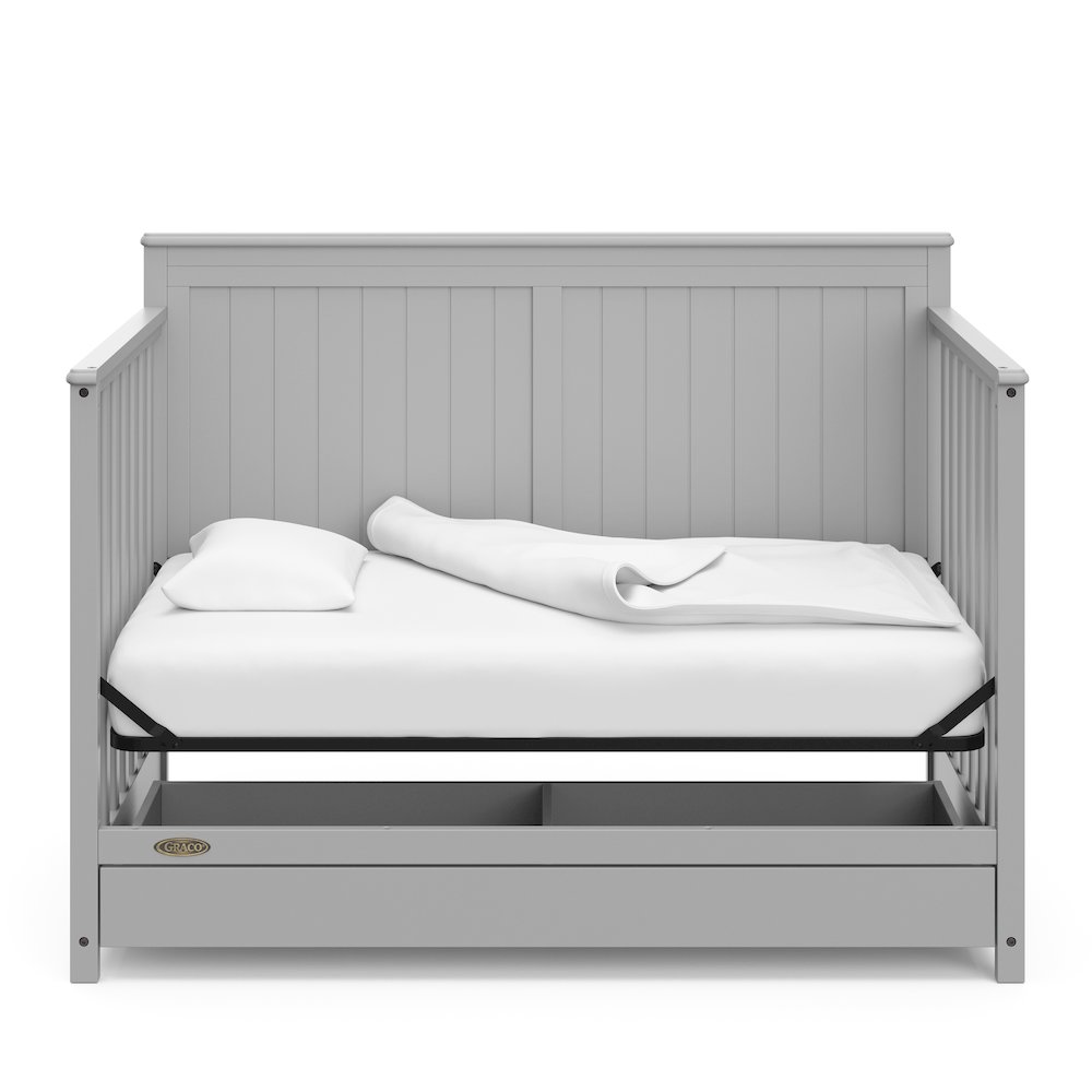 Graco Hadley 5-in-1 Convertible Crib with Drawer (Pebble Gray). Picture 4