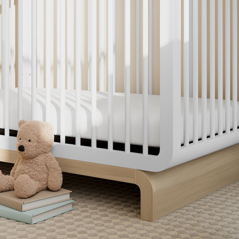 Storkcraft Santorini Deluxe 5-in-1 Convertible Crib. Picture 2