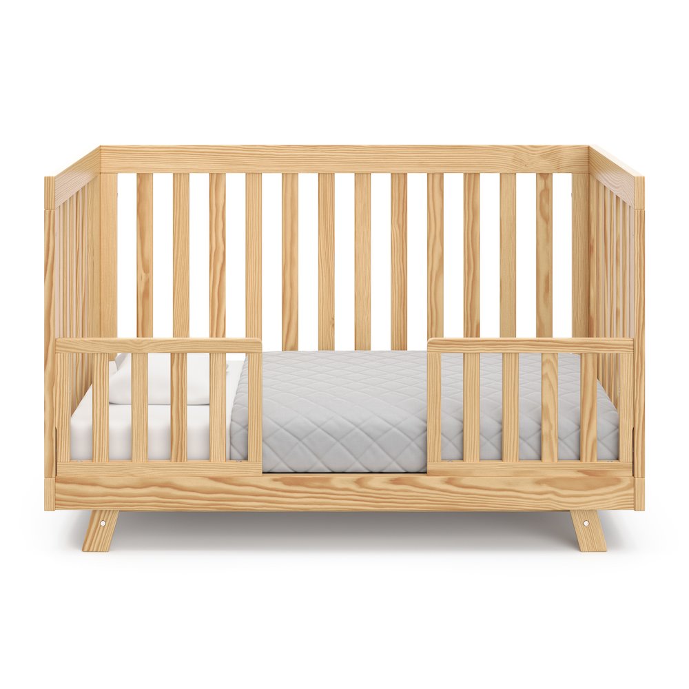 Storkcraft Beckett 3-in-1 Convertible Crib (Natural). Picture 6