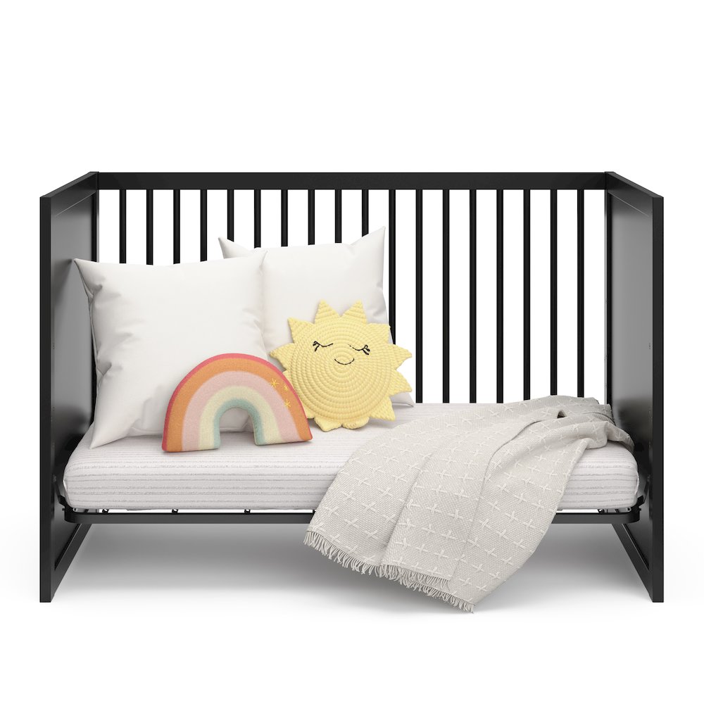 Storkcraft Calabasas 3-in-1 Convertible Crib (Black). Picture 6