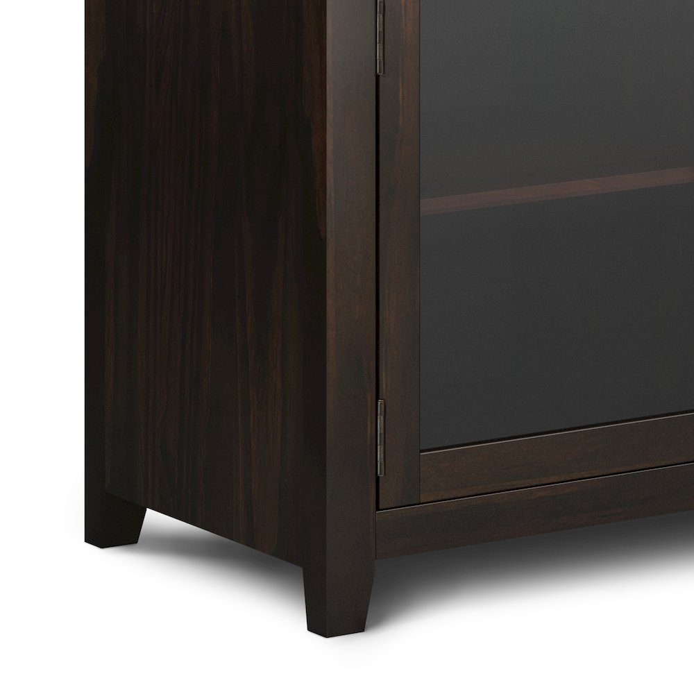 Cosmopolitan Solid Wood Sideboard Buffet In Mahogany. Picture 4