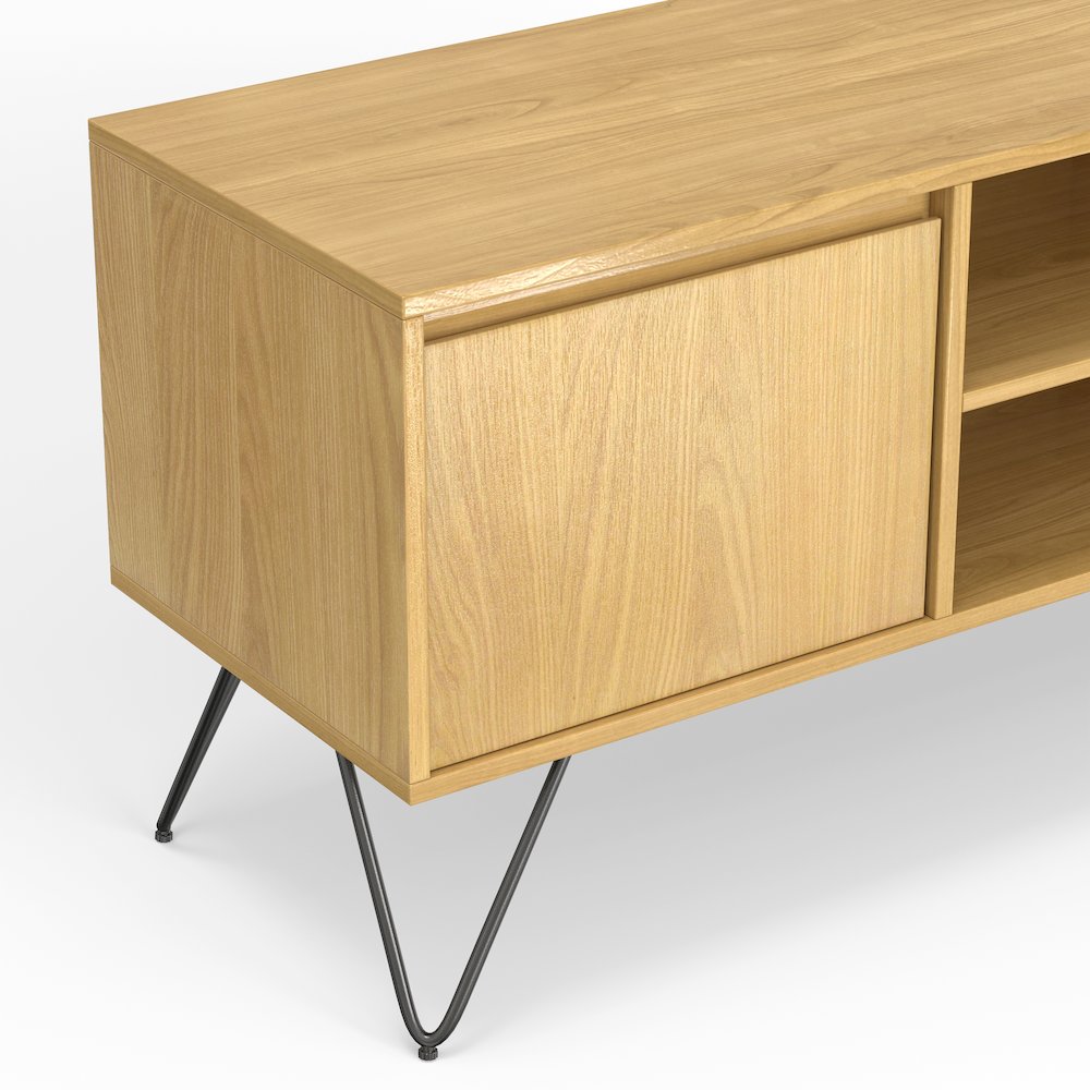 Hunter Tv Media Stand In Oak Veneer. Picture 2