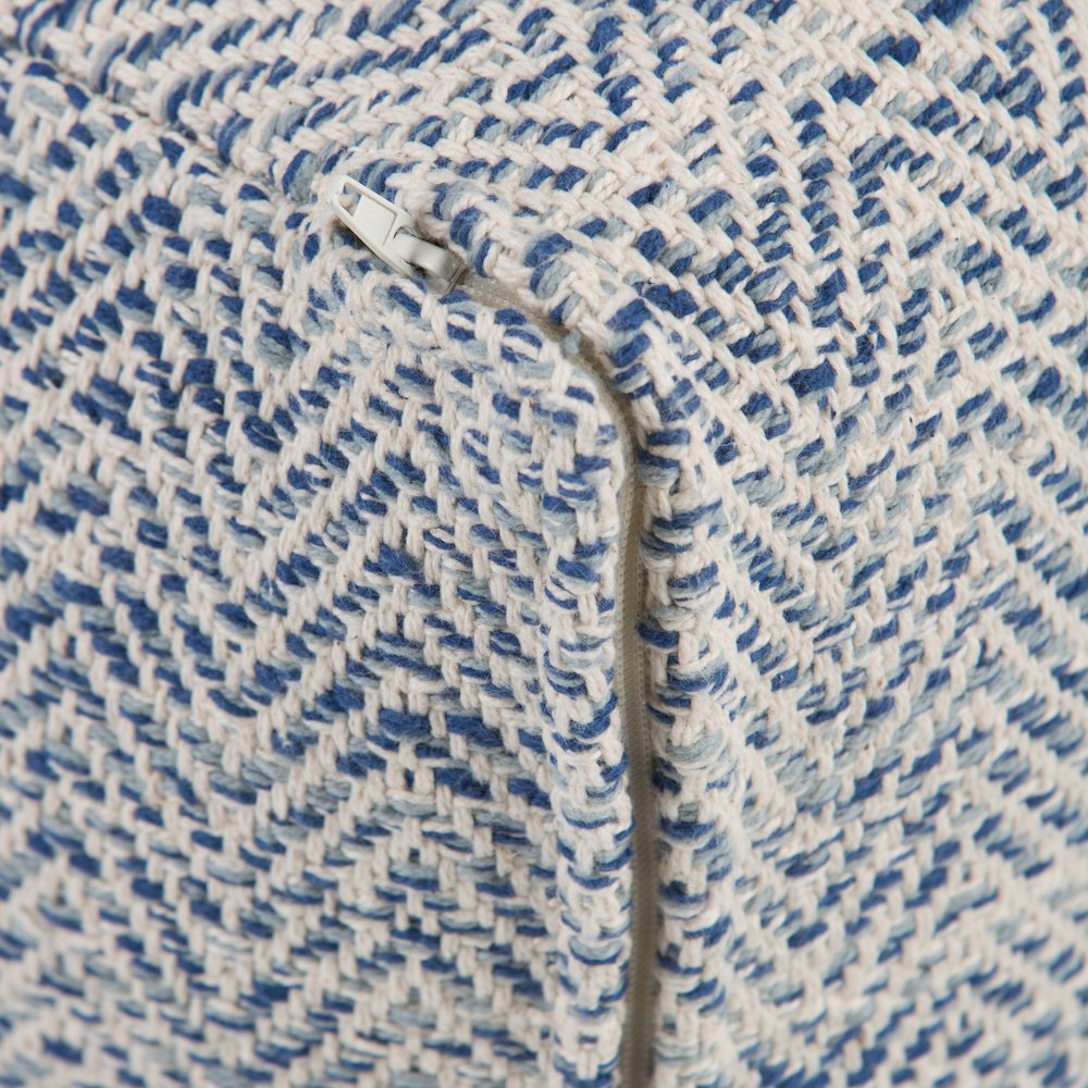 Nate Square Pouf In Patterned Denim Melange Cotton. Picture 2