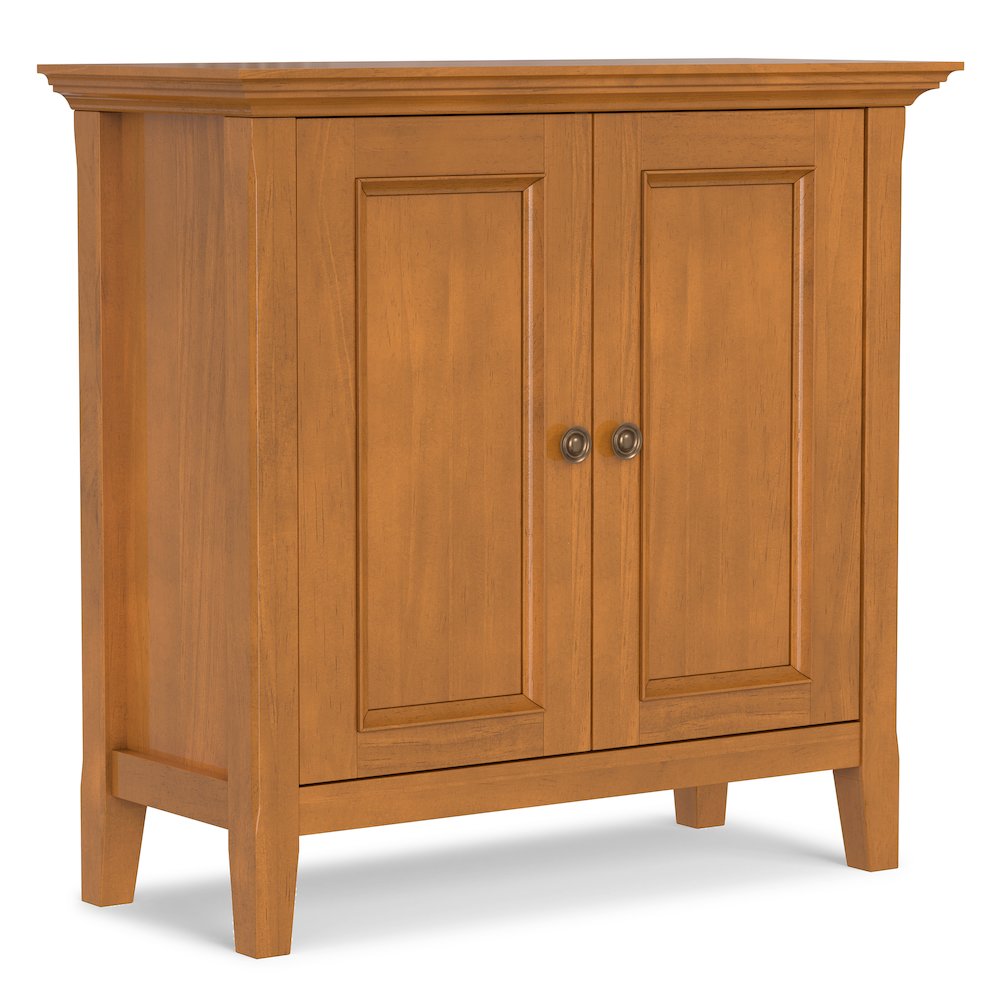 32 inch Wide Solid Wood Transitional Low Storage Cabinet in Light Golden Brown. Picture 1
