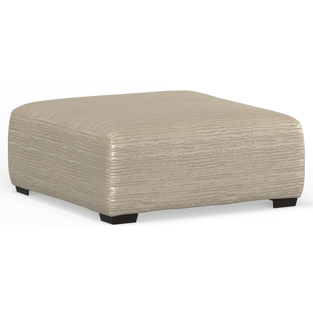 Hyde Park Cocktail Ottoman in Brown Color. Picture 1
