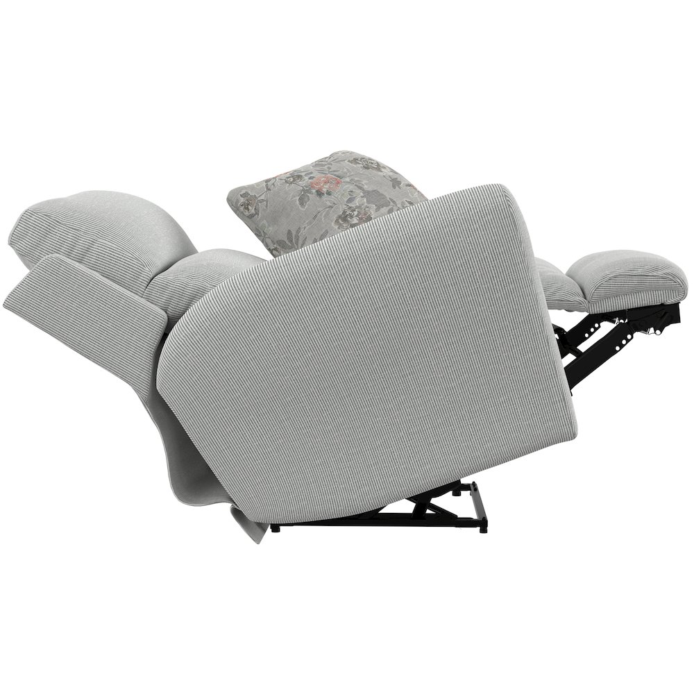 Chappy Lay Flat Recliner. Picture 13