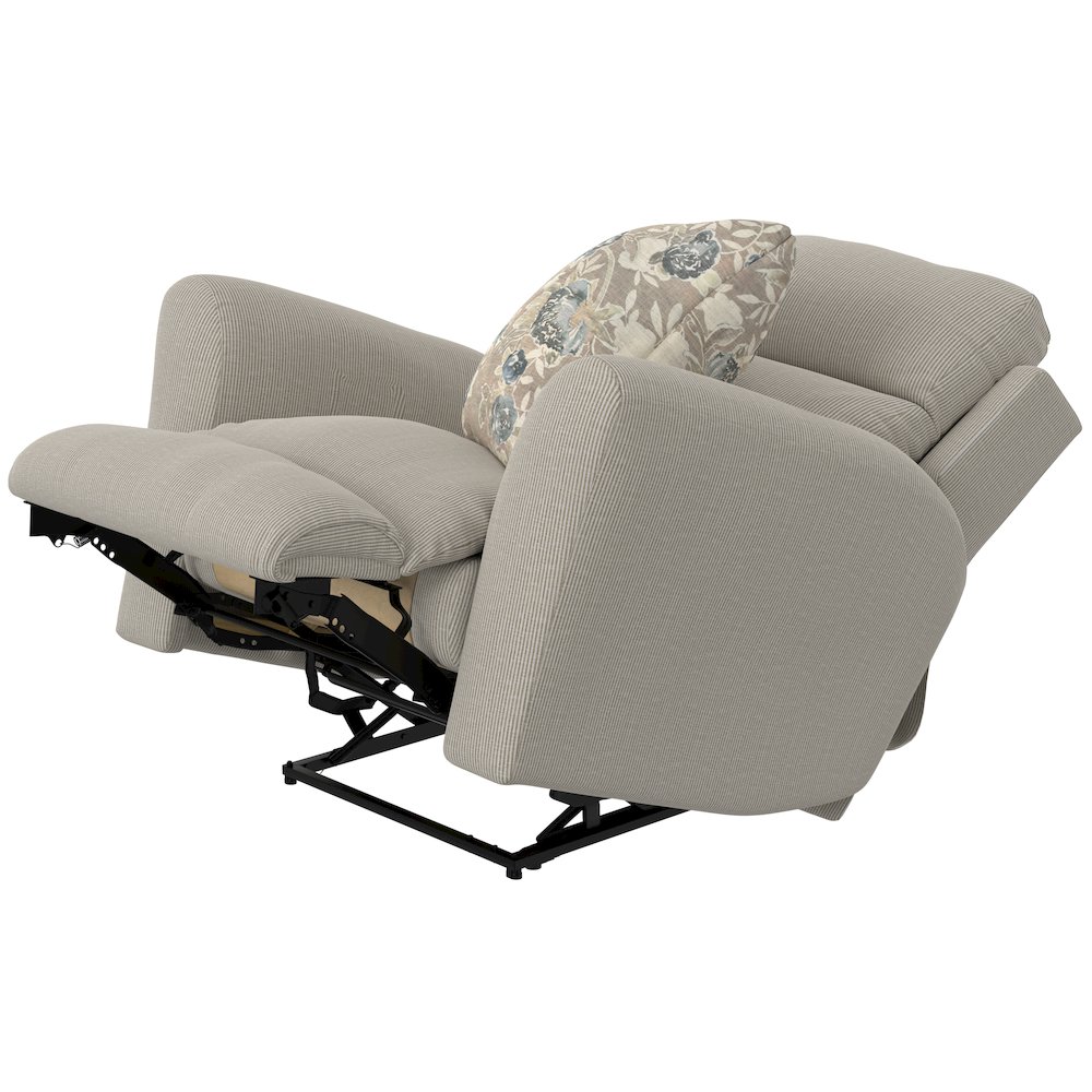 Chappy Lay Flat Recliner. Picture 4