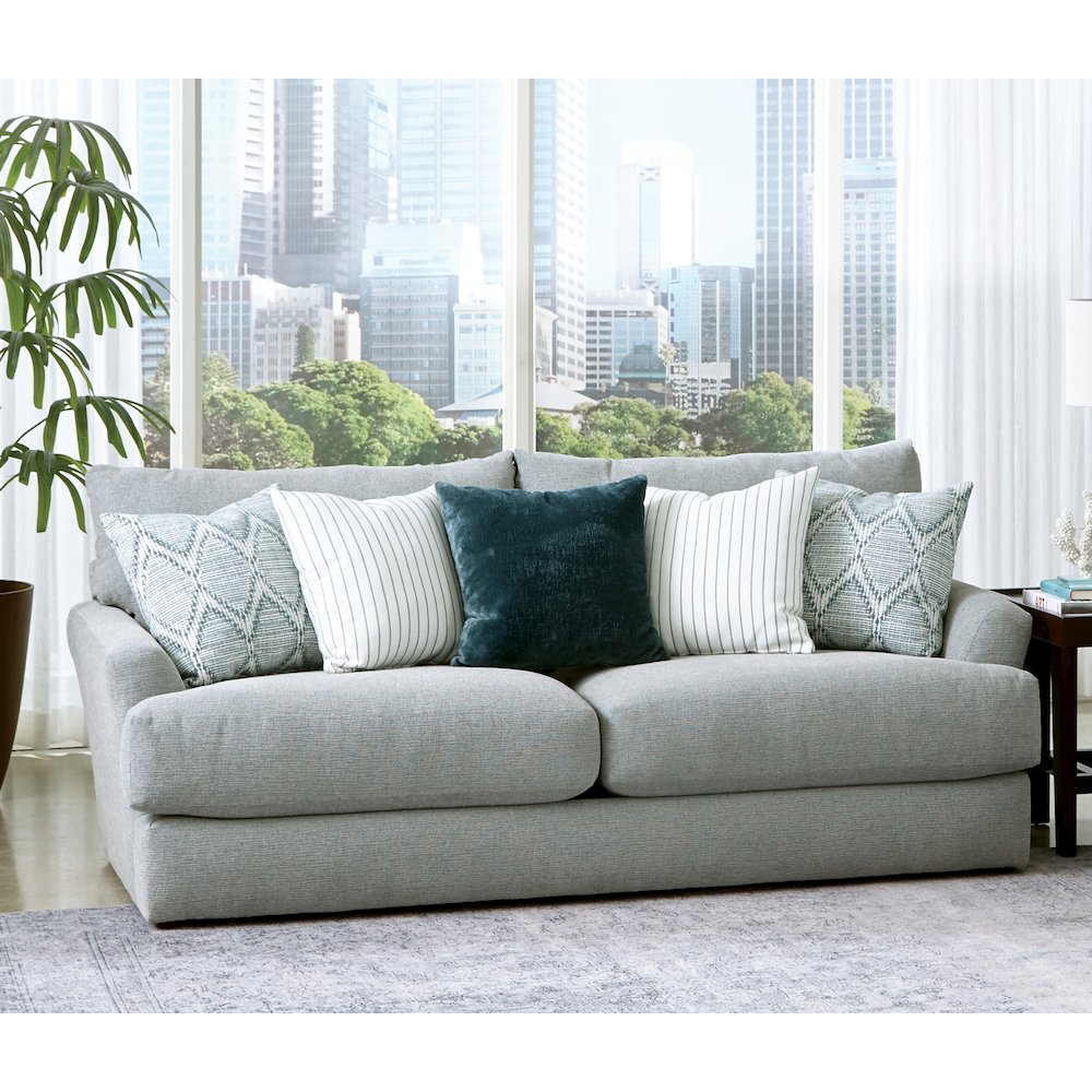 Howell Sofa in Blue Color. Picture 5