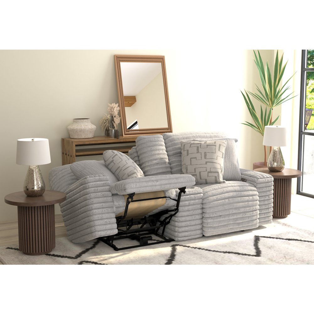 Lynx Power Reclining Console Loveseat with Zero Gravity. Picture 24