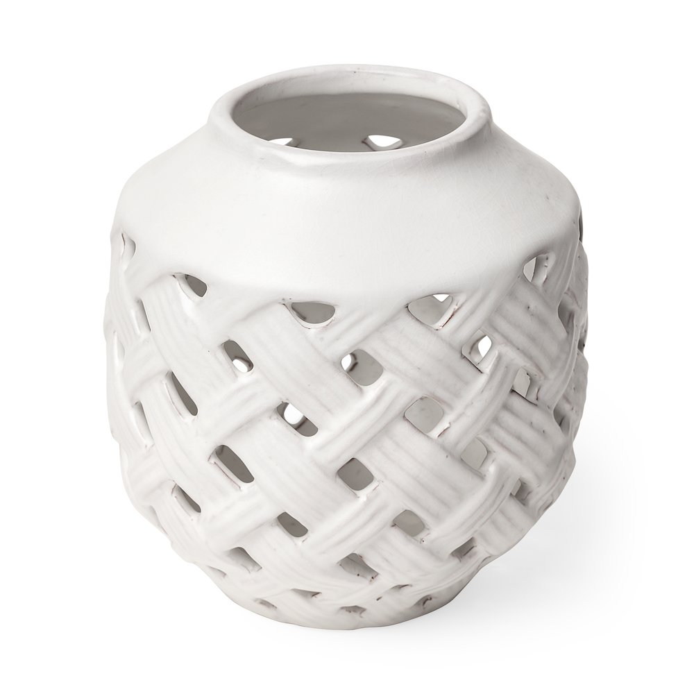 Forillon I Short White Glazed Lattice Pattern Vase. Picture 1