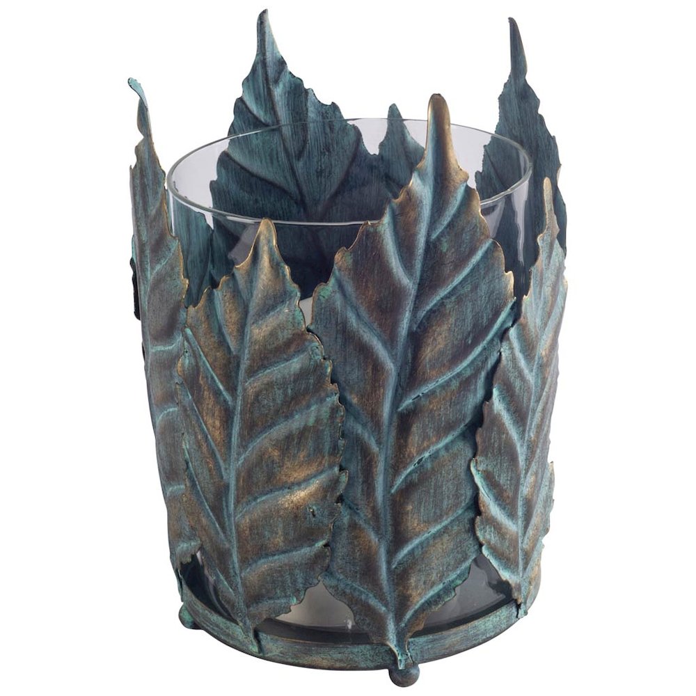 Pana I Small Green/Gold Metal Leaf Table Candle Holder. Picture 1