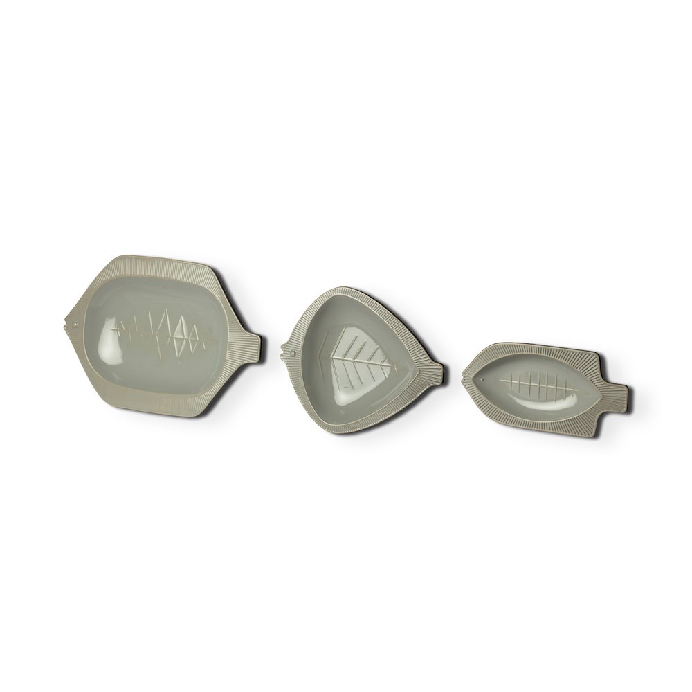 Samira Set of 3  Metal Decorative Fish Trays. Picture 1