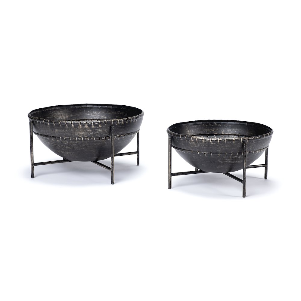 Cauldron (Set of 2) Brown Metal Bowls. Picture 1