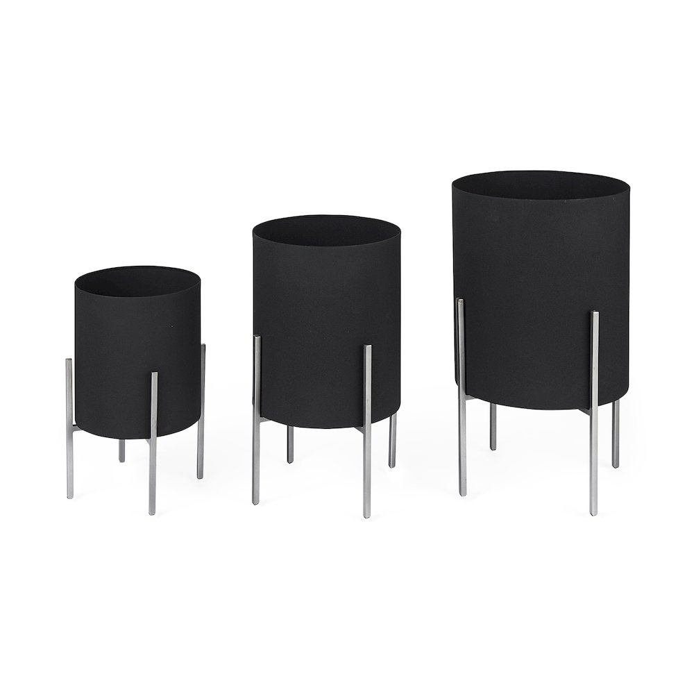 Claypoole (Set of 3) Black Plant Stands. Picture 1