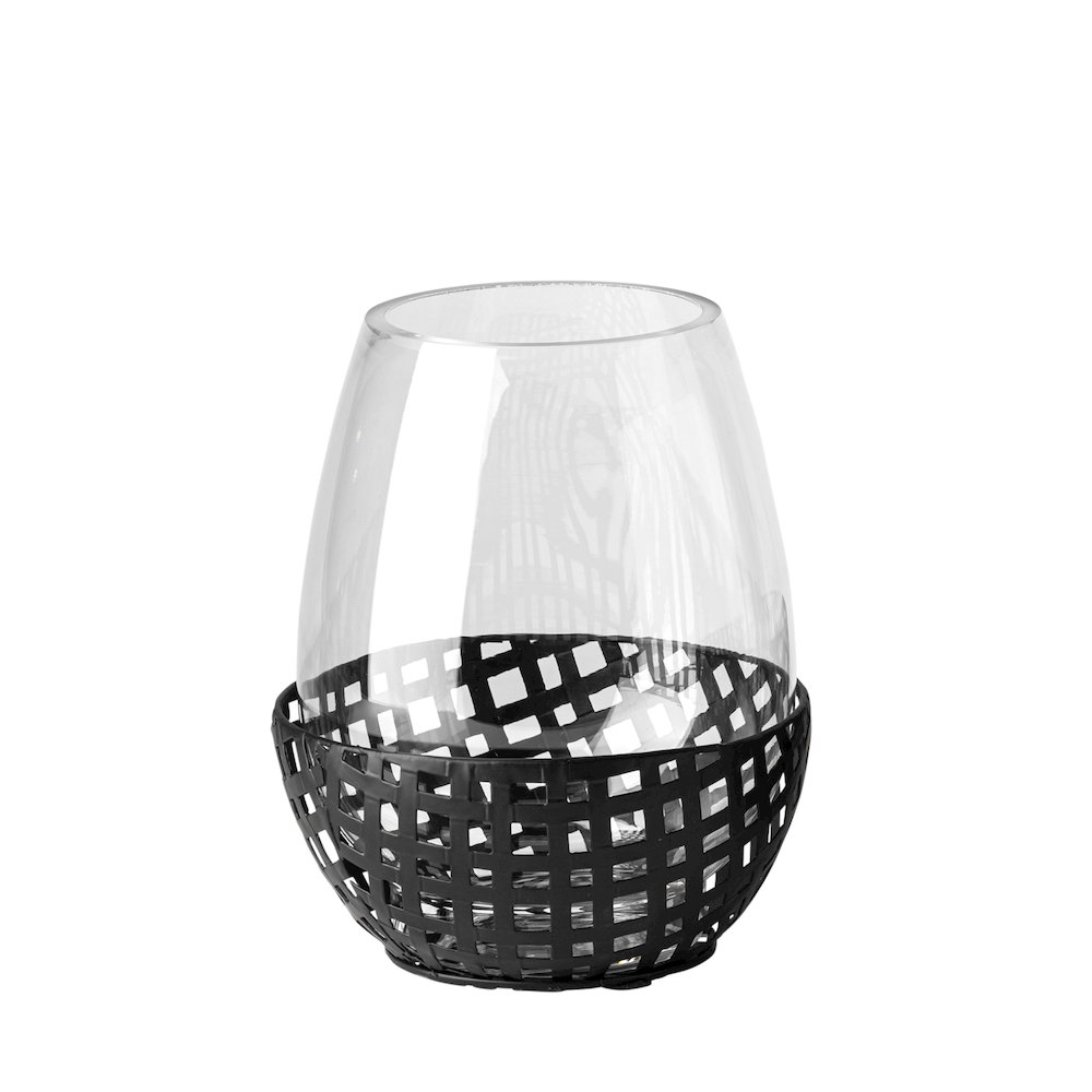 Reena I Small Black Woven Metal Base Table Candle Holder. Picture 1