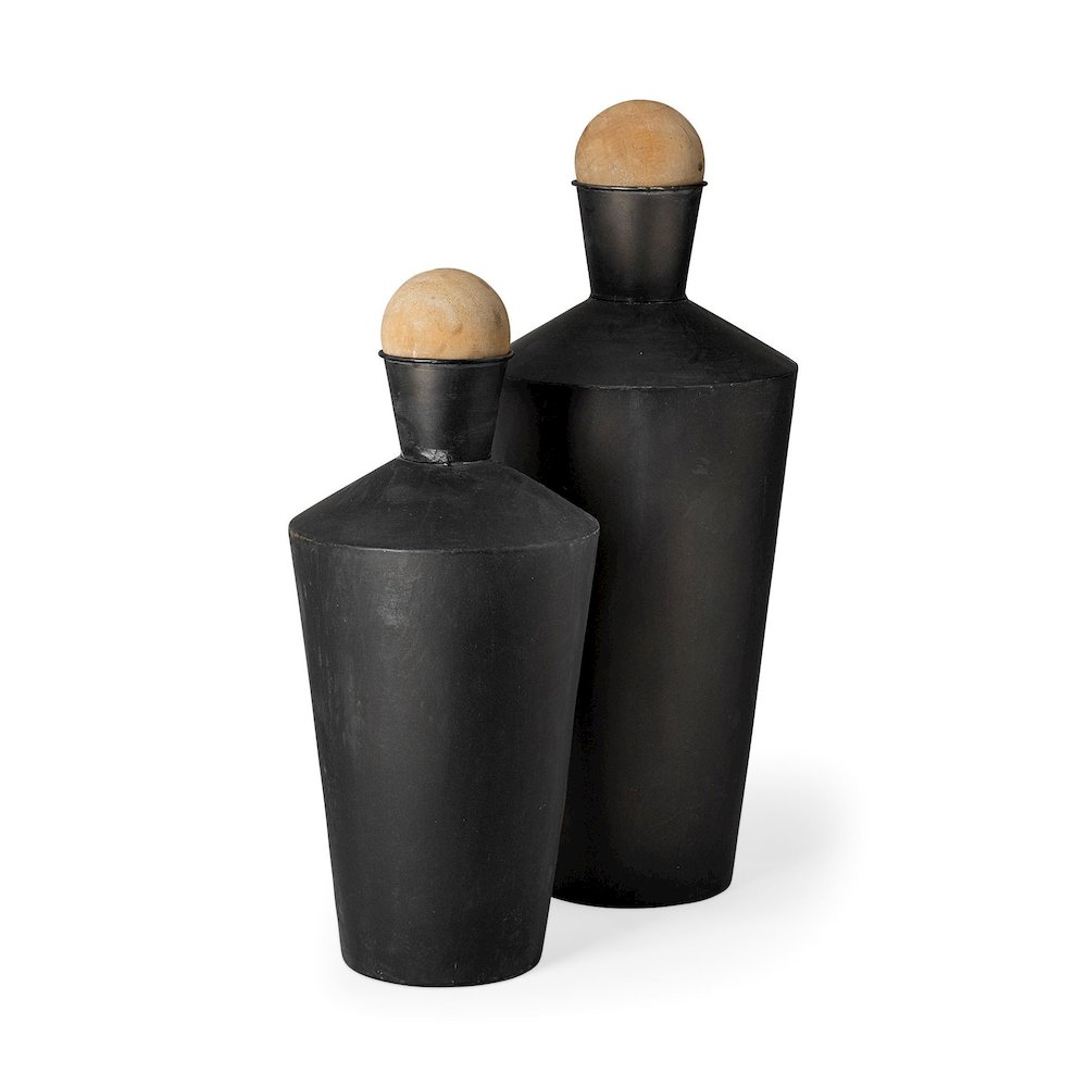 Asher Set of Two Black Metal Urns. Picture 1