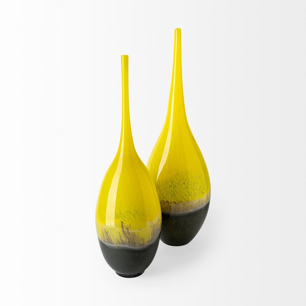 Jasse Large Yellow/Gray Ombre Glass Vase. Picture 3