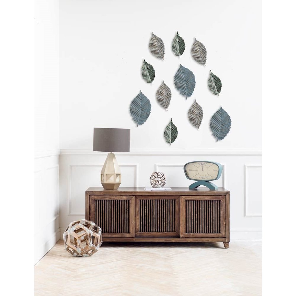 Brattea 12H Small Metal Leaf Wall Art. Picture 2