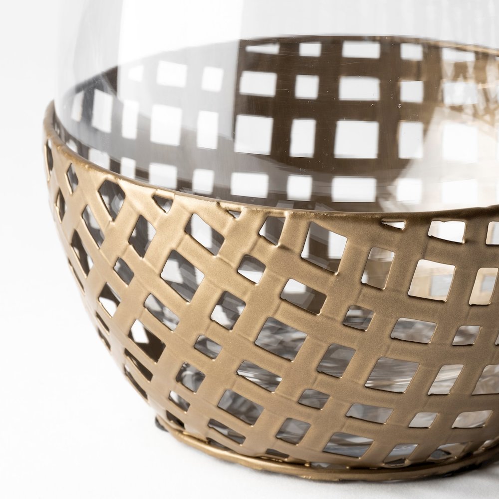 Reena I Small Gold Woven Metal Base Table Candle Holder. Picture 5