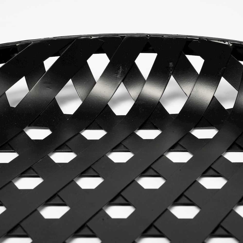 Lito (Set of 2) Black Woven Metal Round Serving Trays. Picture 5