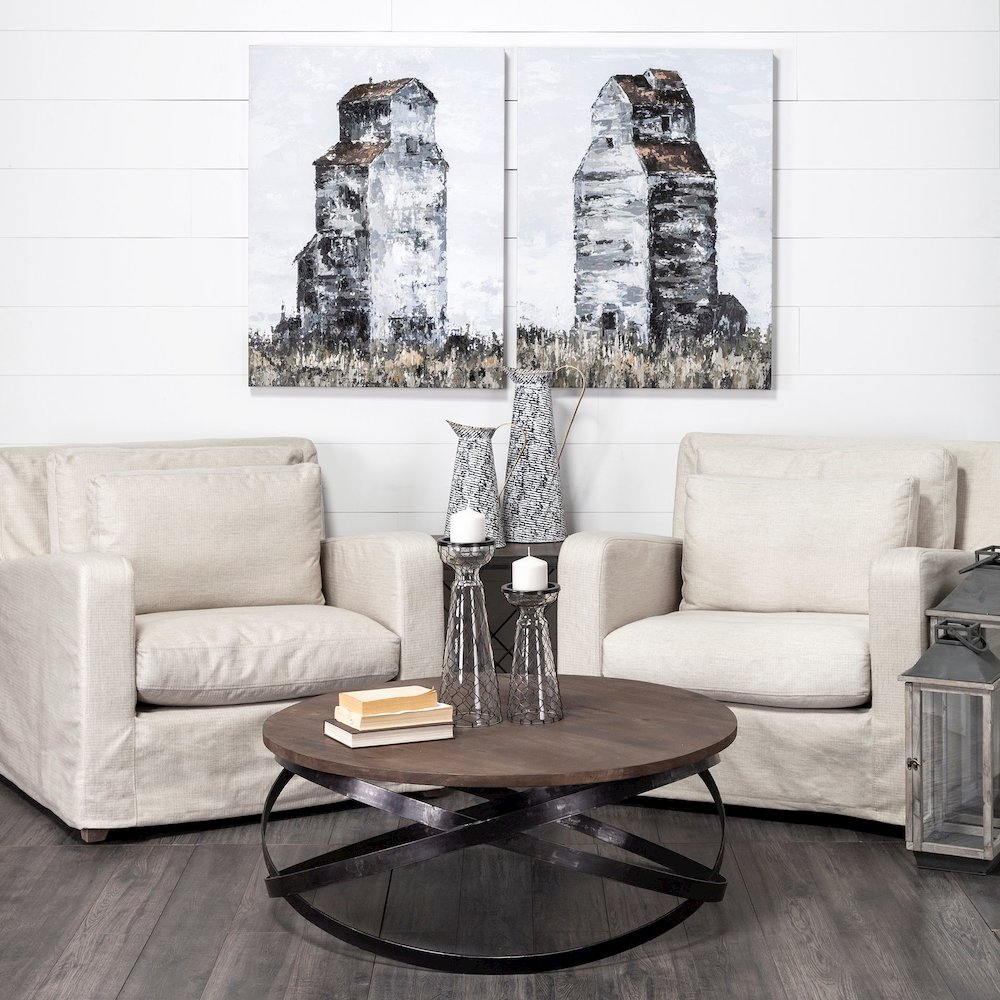 Colette Small Black/White Patterned Vase. Picture 2